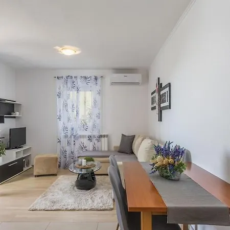 Danica Guest house 3*