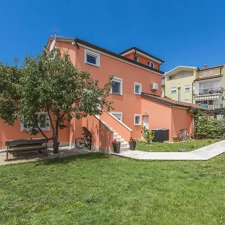 Danica Guest house 3*